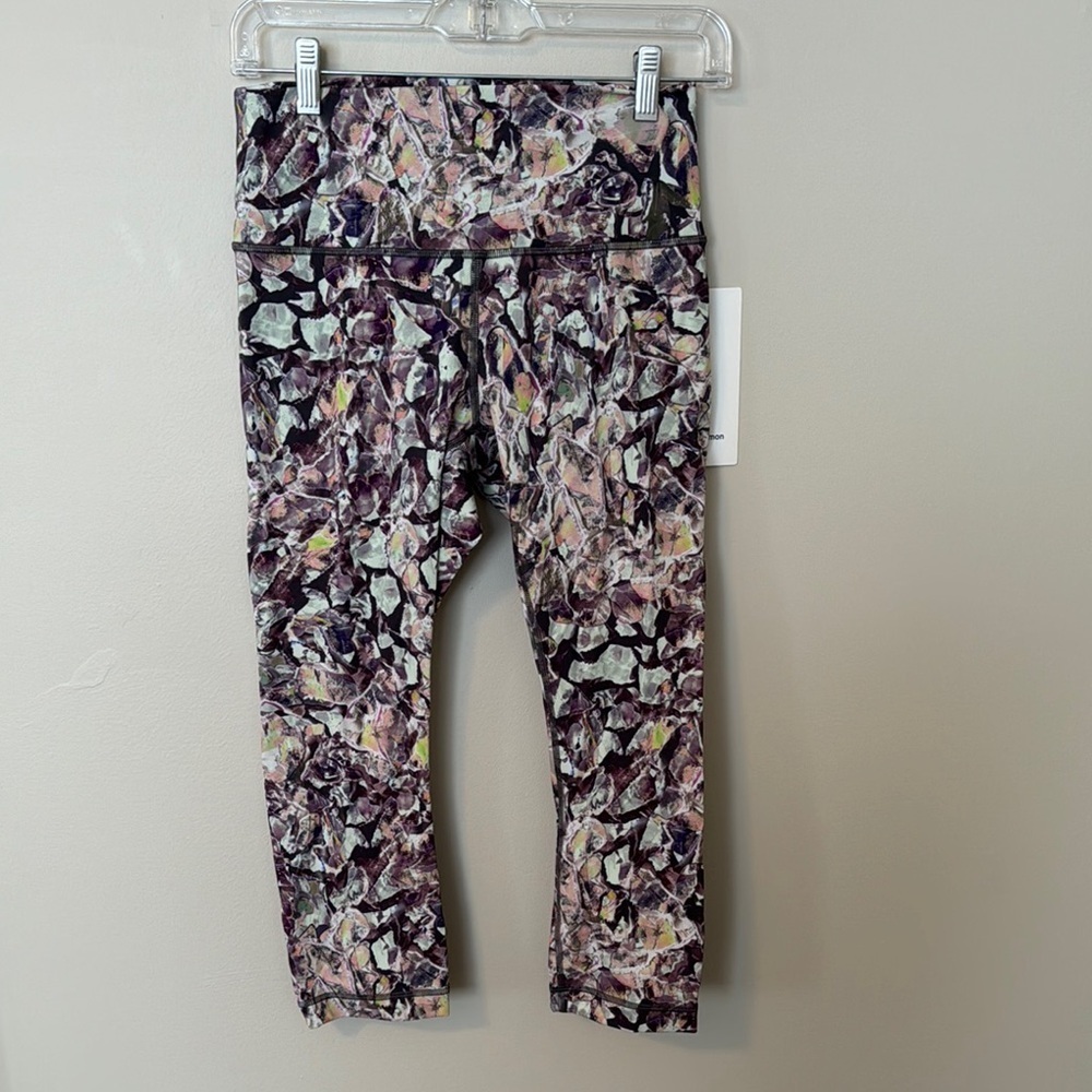 Multicolor Abstract Print Leggings